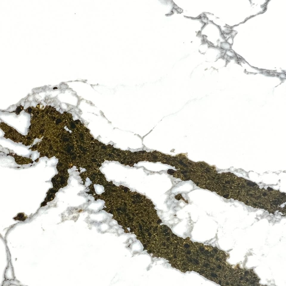 EQMM 070 Calacatta Star