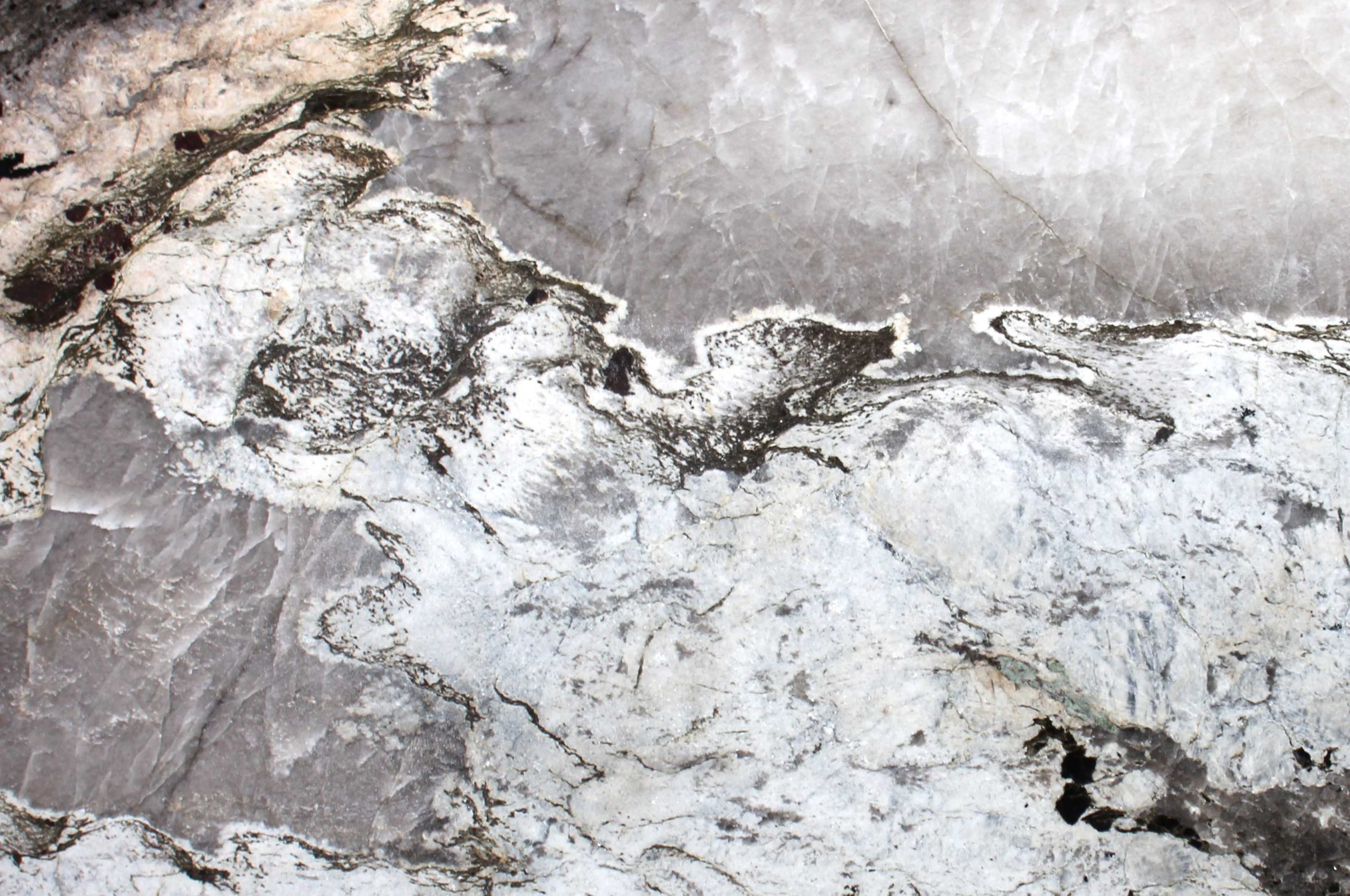 Patagonia Ice — кварцит — фрагмент