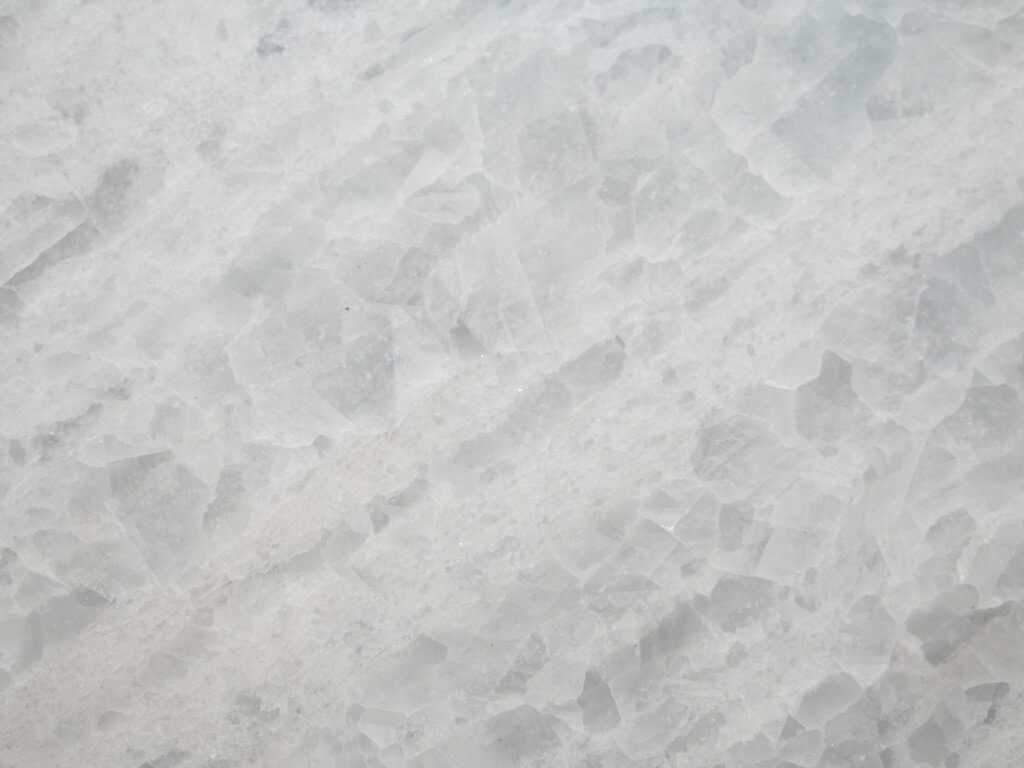 Calcite Caraibica — мрамор — фрагмент