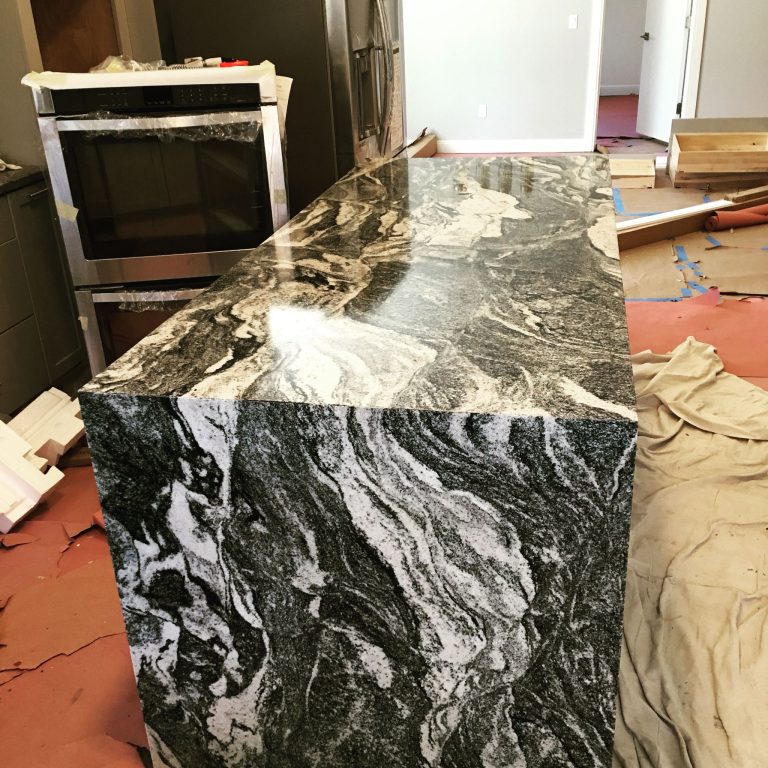 Paradiso Marquina — гранит — фотография камня