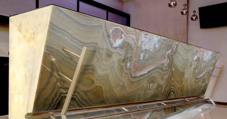 Onyx Miele — оникс — фотография камня
