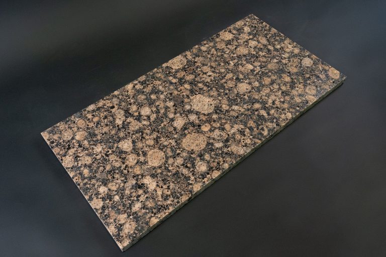 Baltic Brown — гранит — фотография камня
