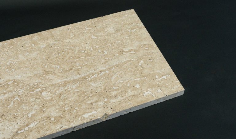 Travertine Classic Light — травертин — фотография камня