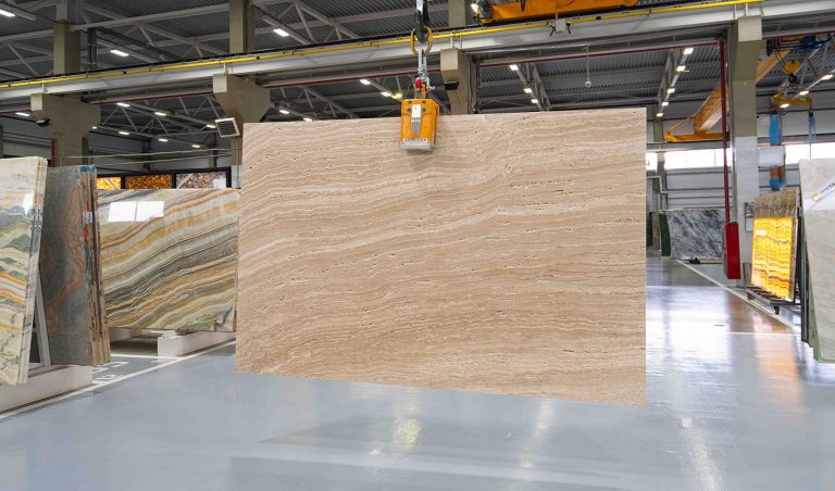 Travertine Ivory Vein Cut — травертин — фотография камня