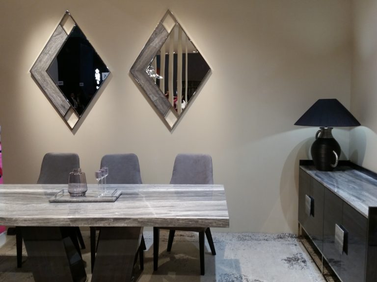 Travertine Silver — травертин — фотография камня