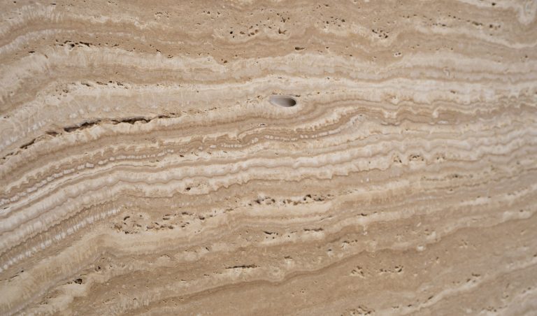 Travertine Ivory Cross Cut — травертин — фотография камня