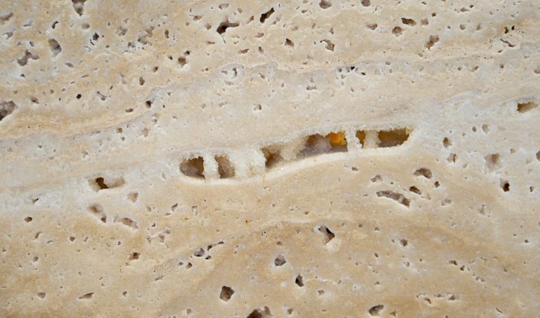 Travertine Striato — травертин — фотография камня