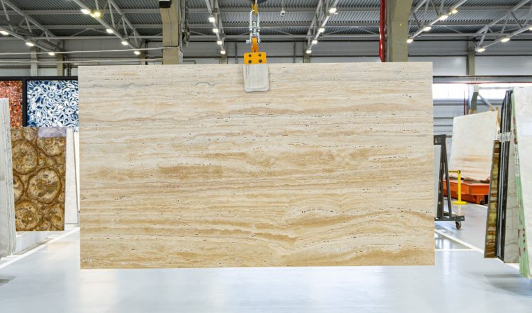 Travertine Striato — травертин — фотография камня