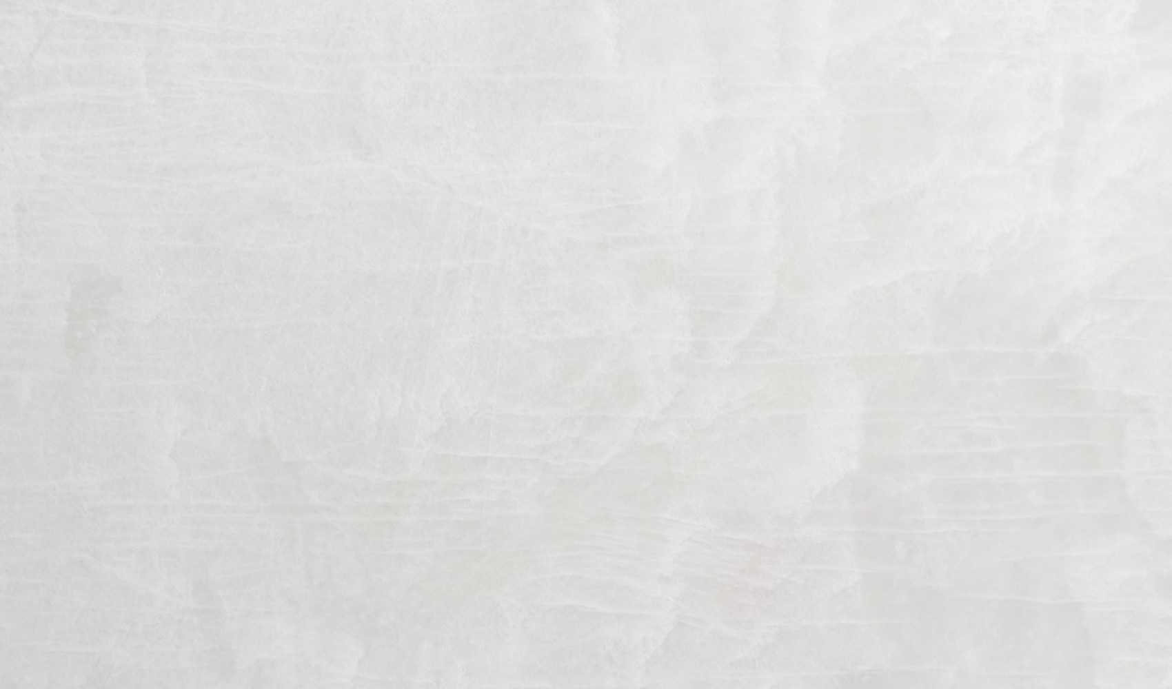 Cristallo White — кварцит — фрагмент