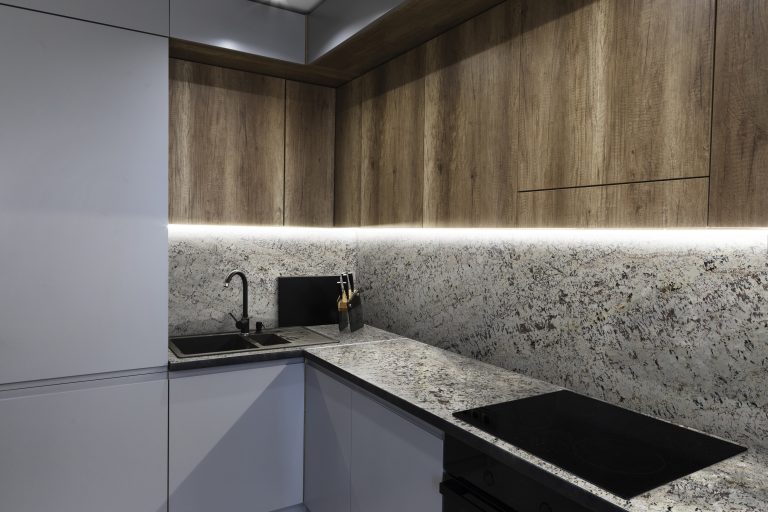 White Persa — гранит — фотография камня