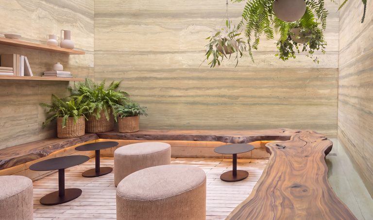 Travertine Green Vein — травертин — фотография камня
