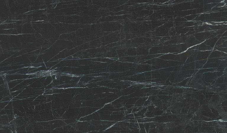 Venom — кварцит — фотография камня