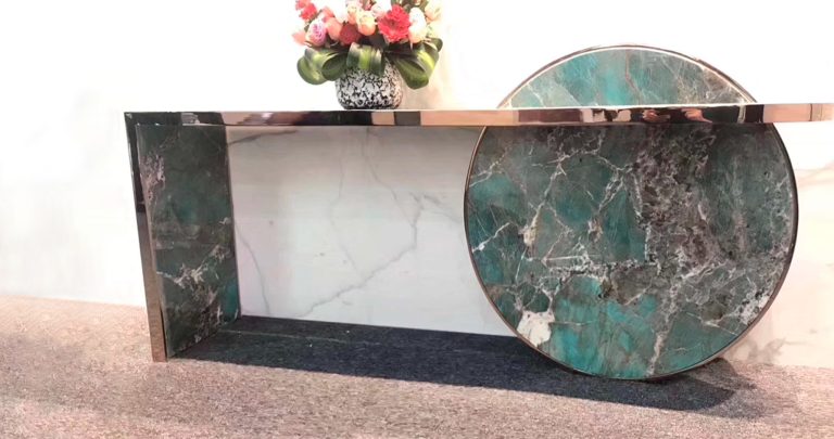 Amazonite — гранит — фотография камня