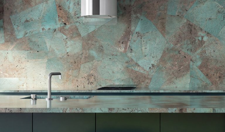 Amazonite — гранит — фотография камня