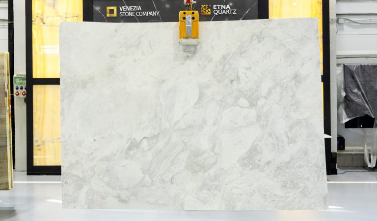 Nimbus White — мрамор — фотография камня