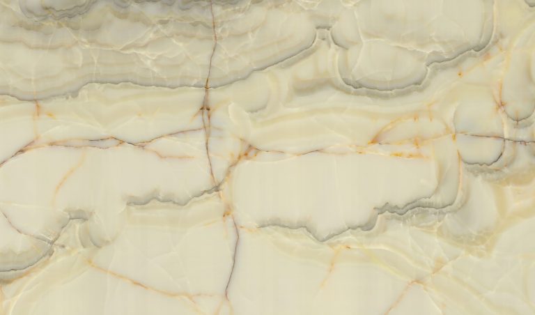 White Pure — оникс