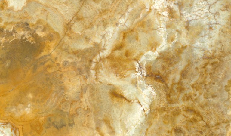 Onice Golden Cloud — оникс — фотография камня