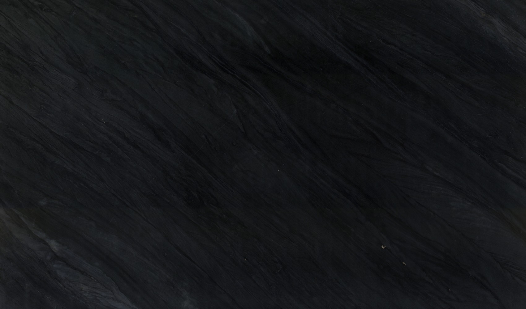 Black Tempest — кварцит — фрагмент